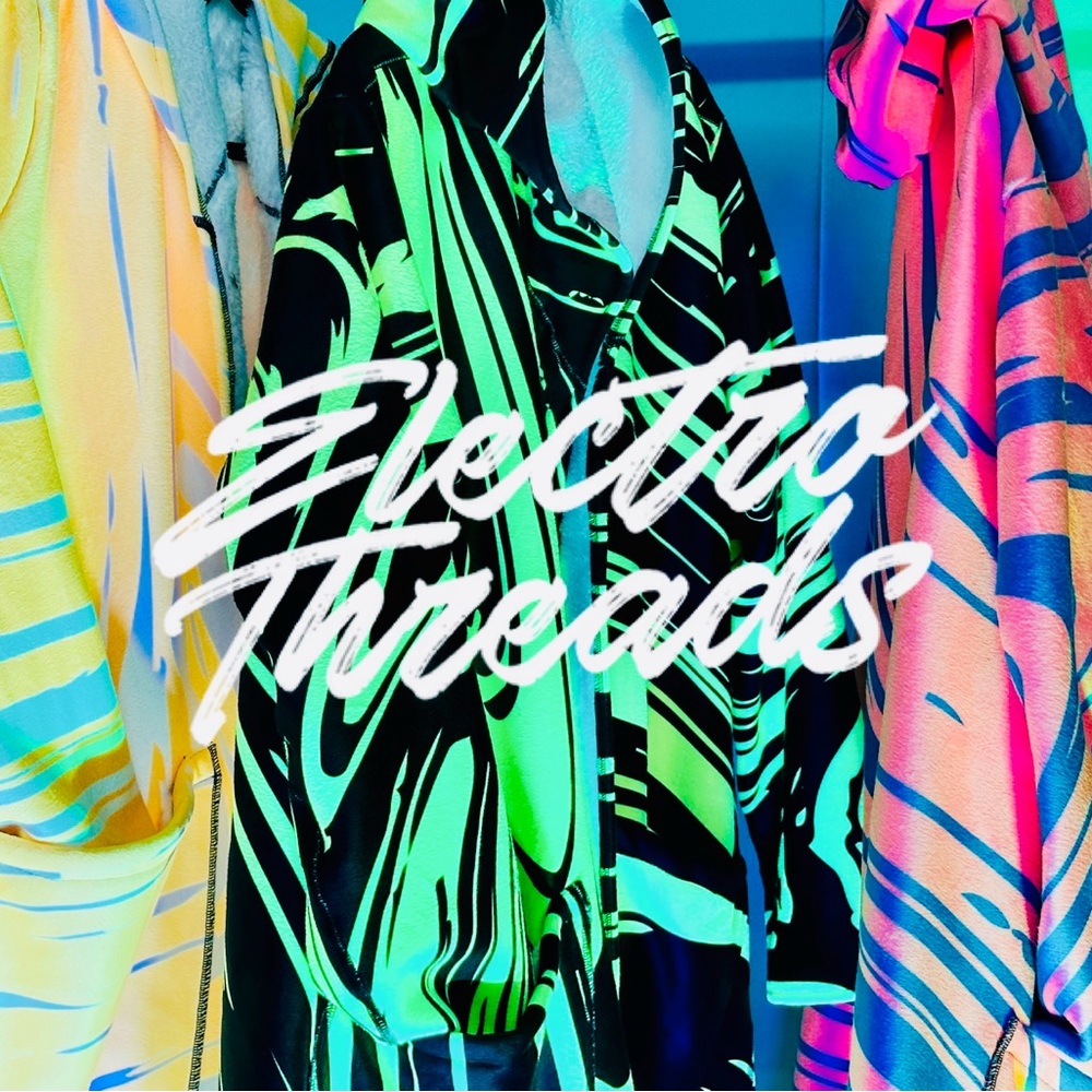 Electro Threads Neon Patterned Robe